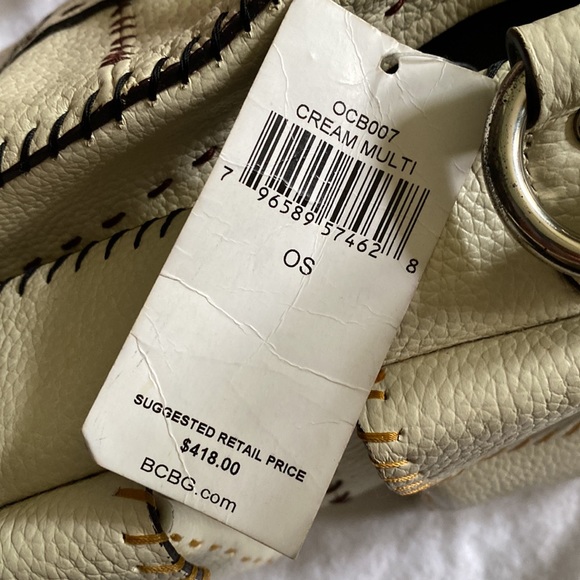 Cream Hand bag from BCBG - Picture 2 of 5